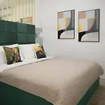 Velvet Luxury Boutique Apartment City Centre